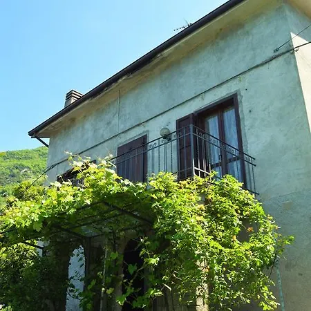 Ester Hébergement de vacances Bellano